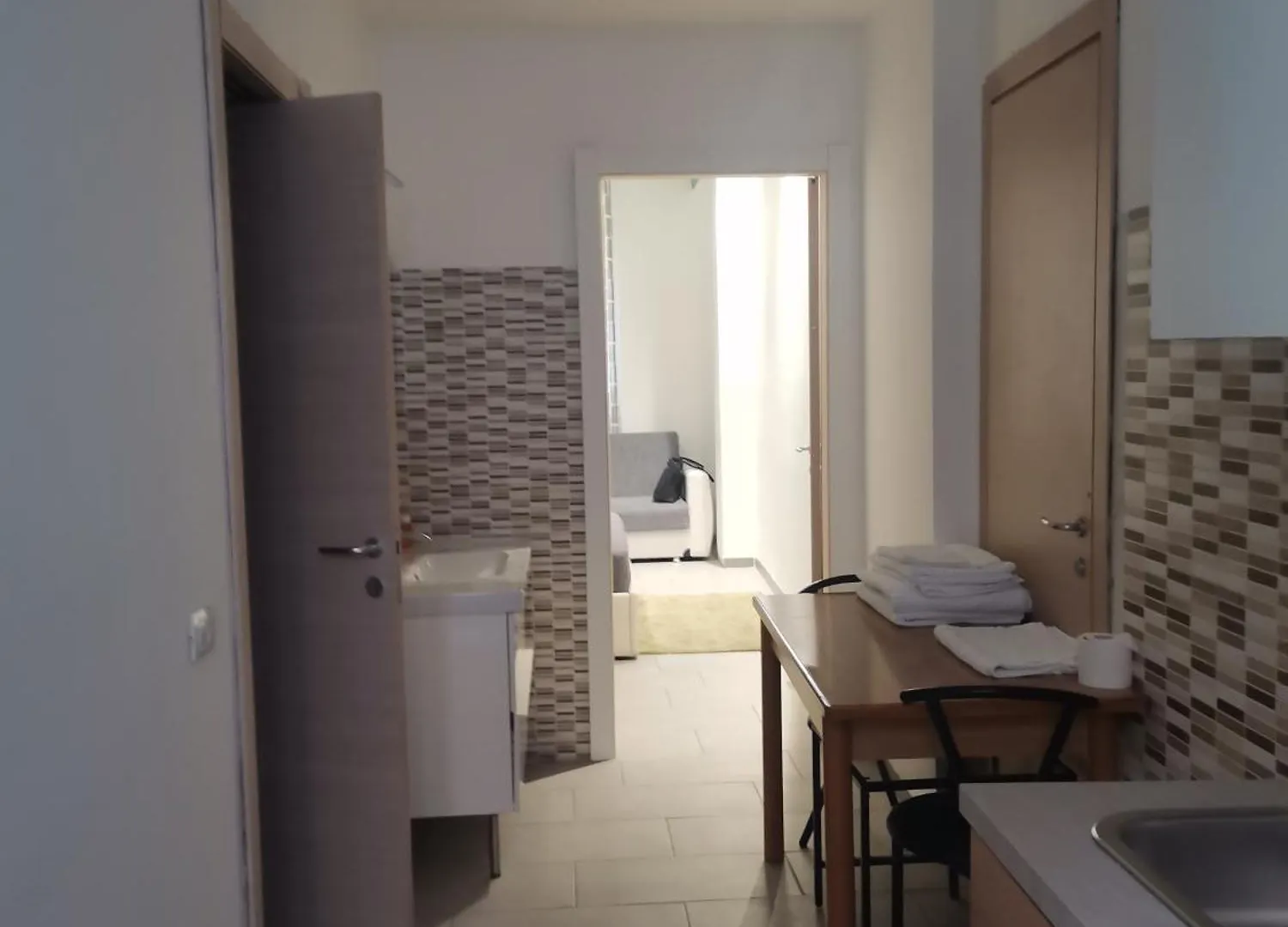 B&B Milan Cenisio فندق مبيت وإفطار