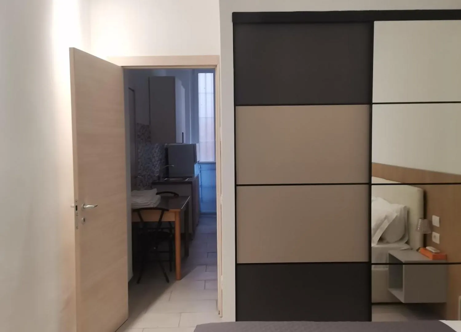 B&B Milan Cenisio
